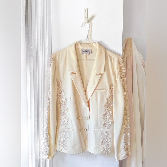 🍦vintage🍦cream embellished with lace blazer M - Picture 2 of 5